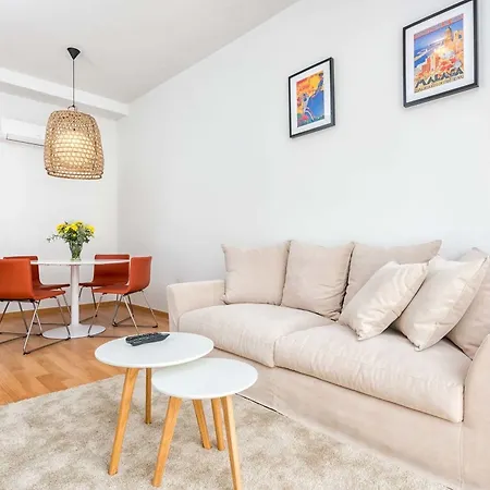 Lupa Apartment Malaga